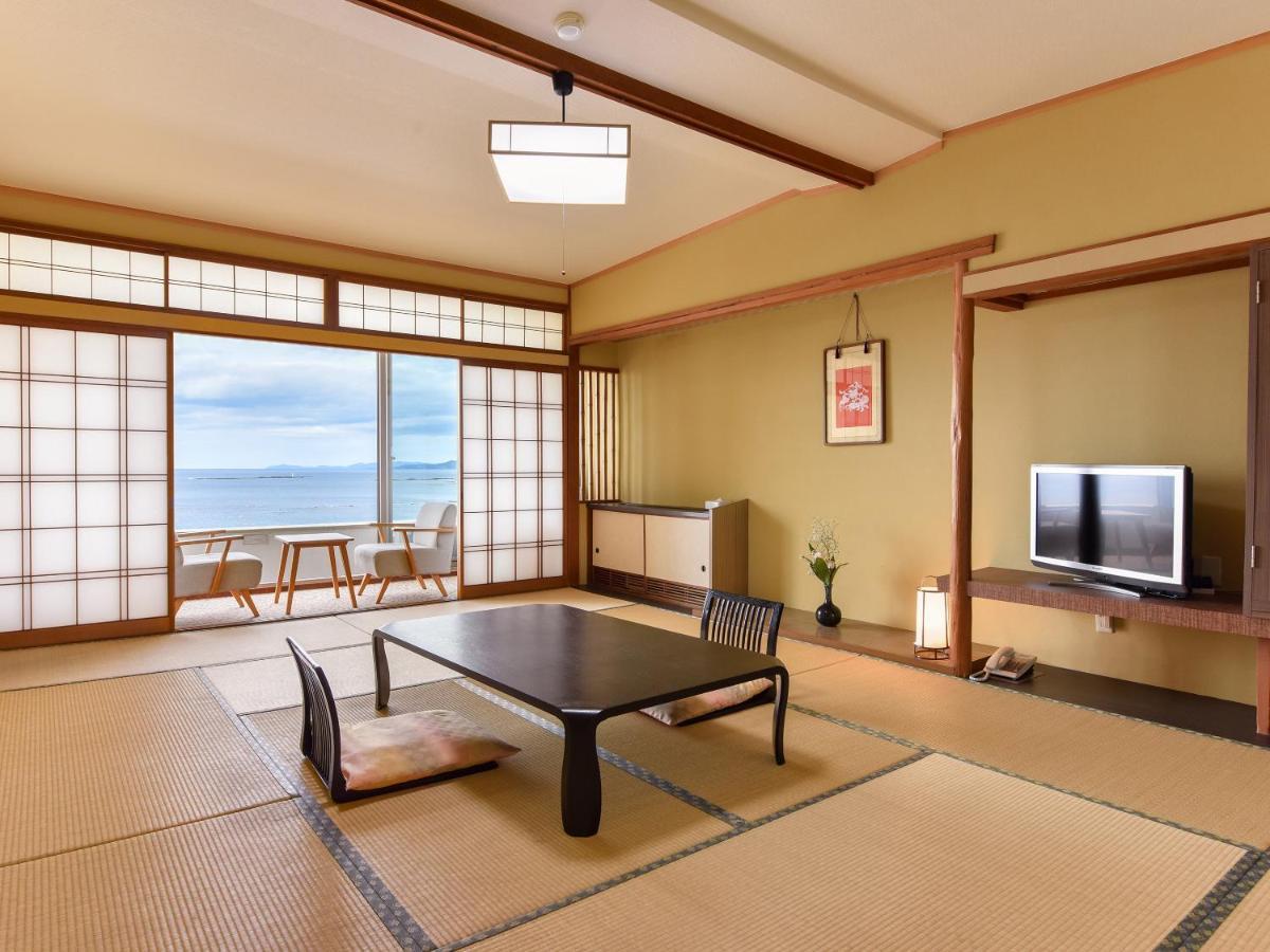 Hotel Sanrakuso Shirahama Εξωτερικό φωτογραφία